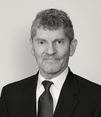 Kevin V. Simon