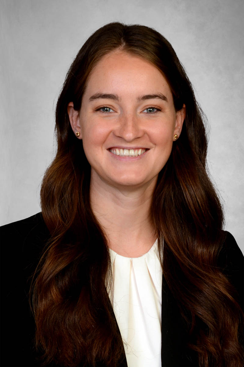 Elizabeth Fritz headshot.