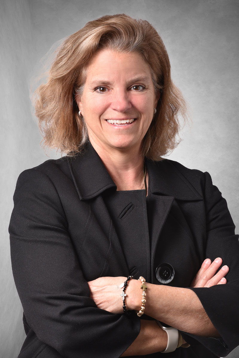 Winifred Fries Headshot