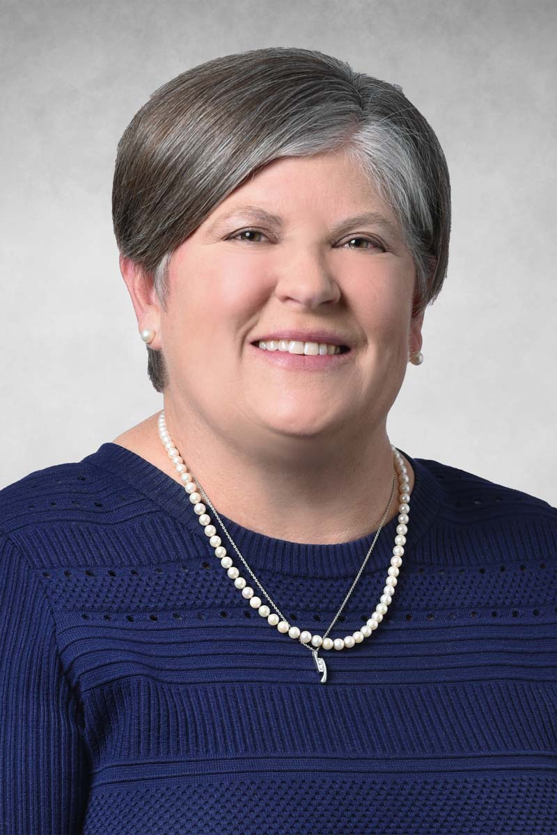 Jean Geoppinger McCoy headshot.