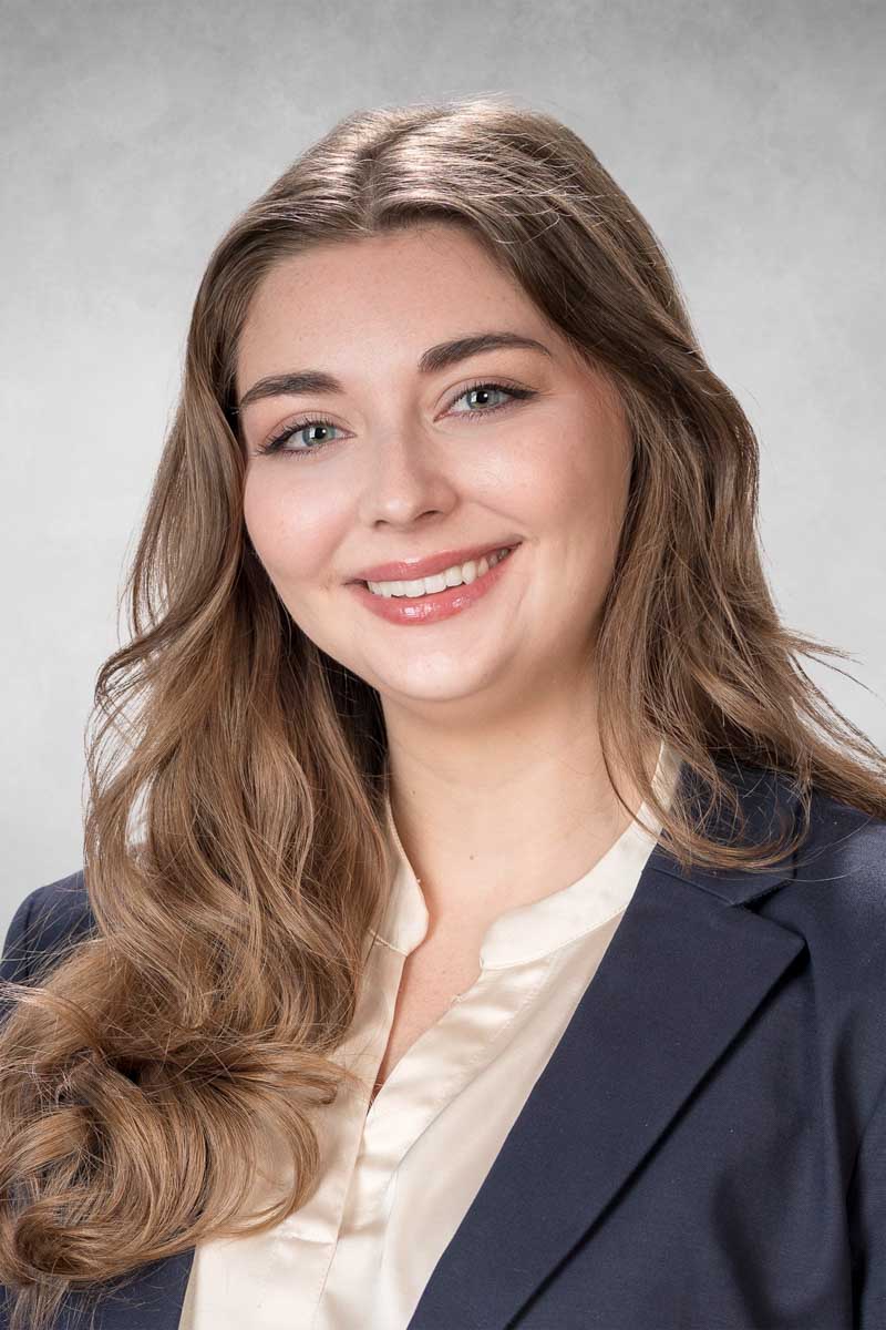 Jenna J. Pletcher headshot.