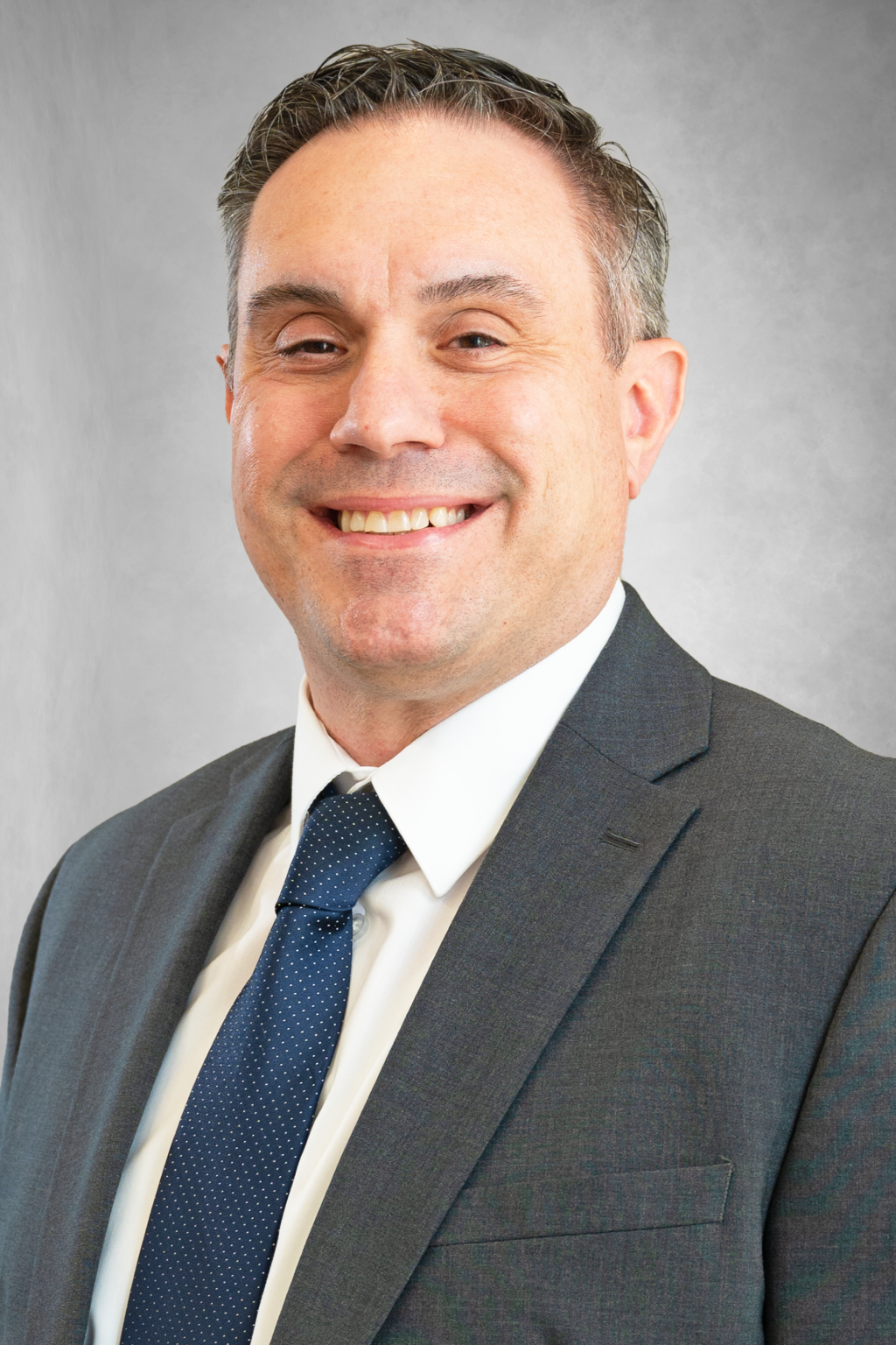 Andrew R. Kwiatkowski Headshot