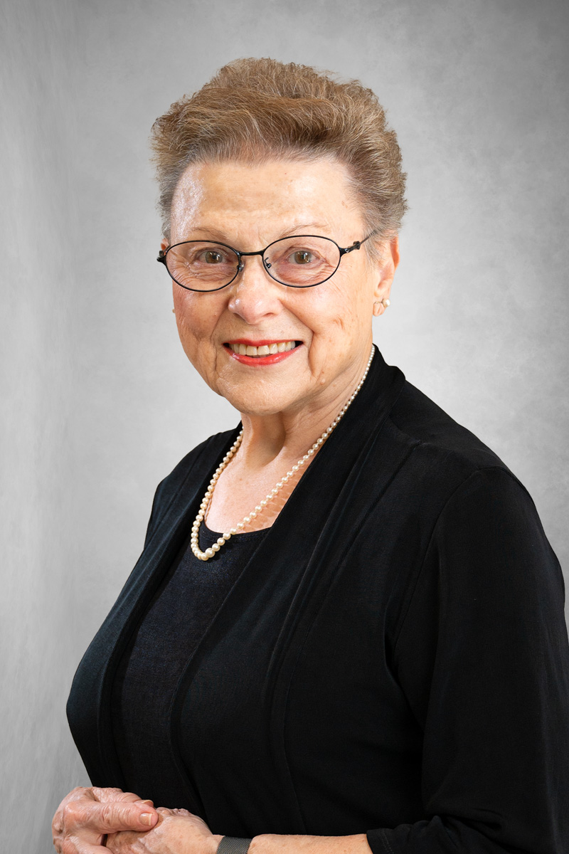 Doloris F. Learmonth headshot