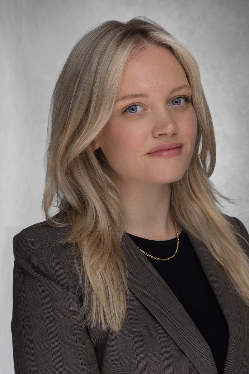 Sarah Hillman Headshot