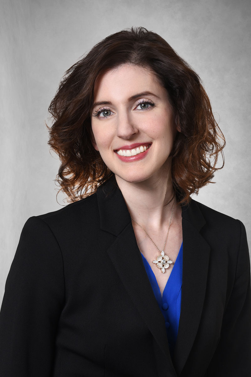 Sarah Sessler Headshot