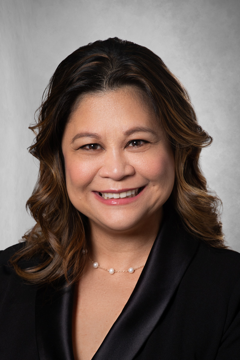 Lovee Sarenas Headshot