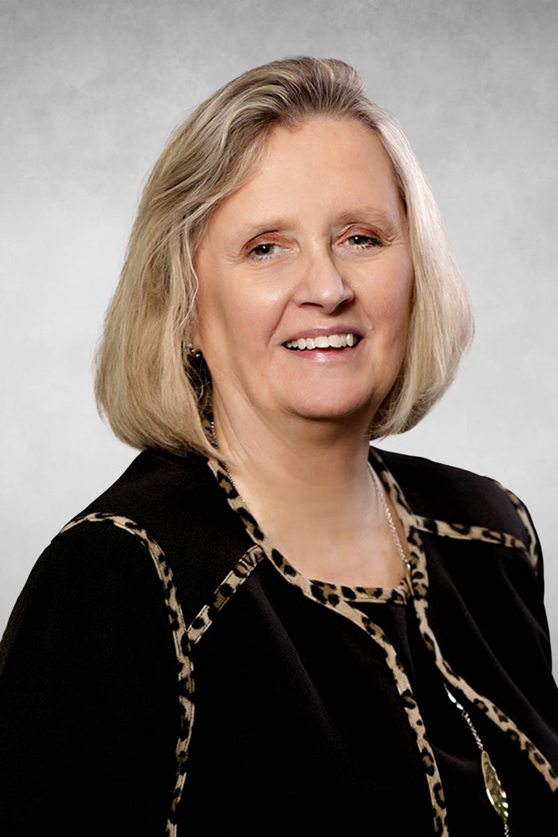 Karen L. Clouse headshot.