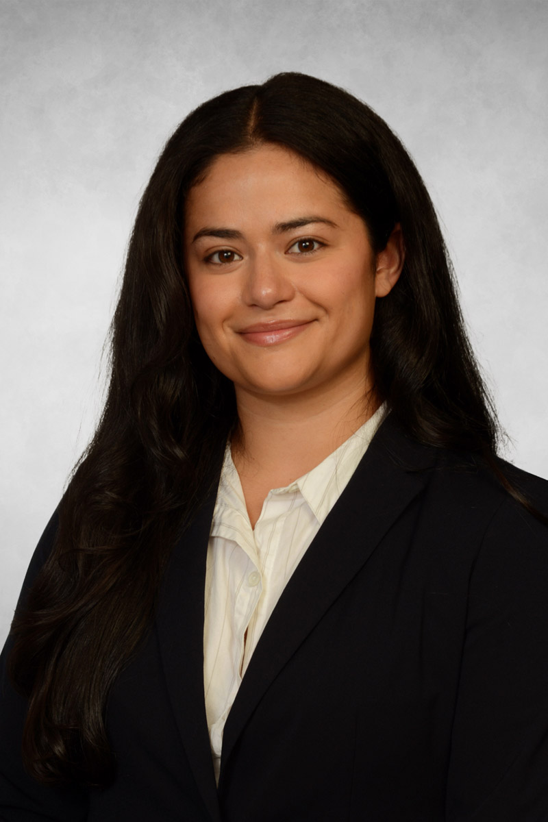 Kristen R. De La Garza headshot