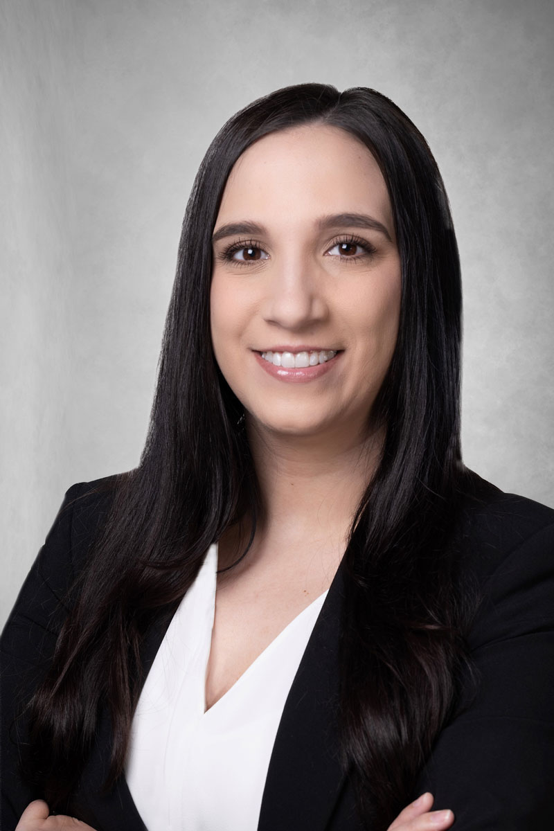 Rachel Ramezan Headshot