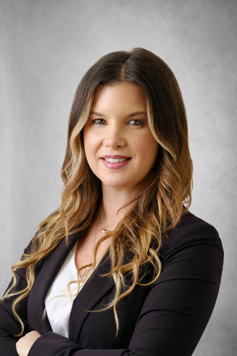 Stefanie Philips Headshot