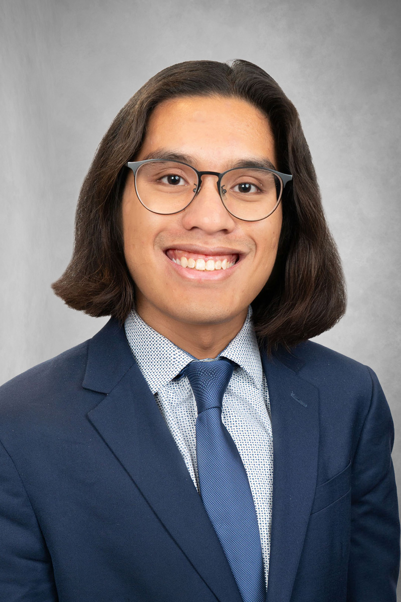 Aaron M. Silva Headshot