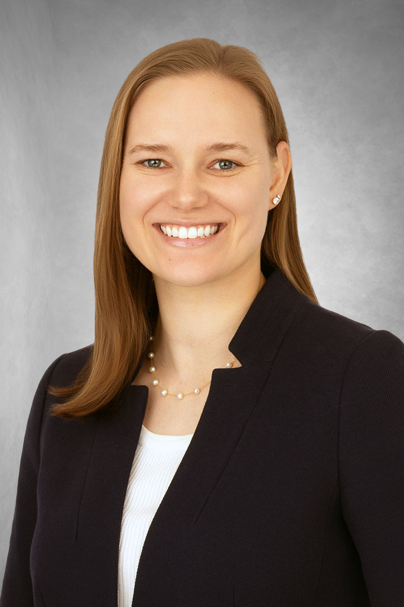 Alexis E. Smith headshot