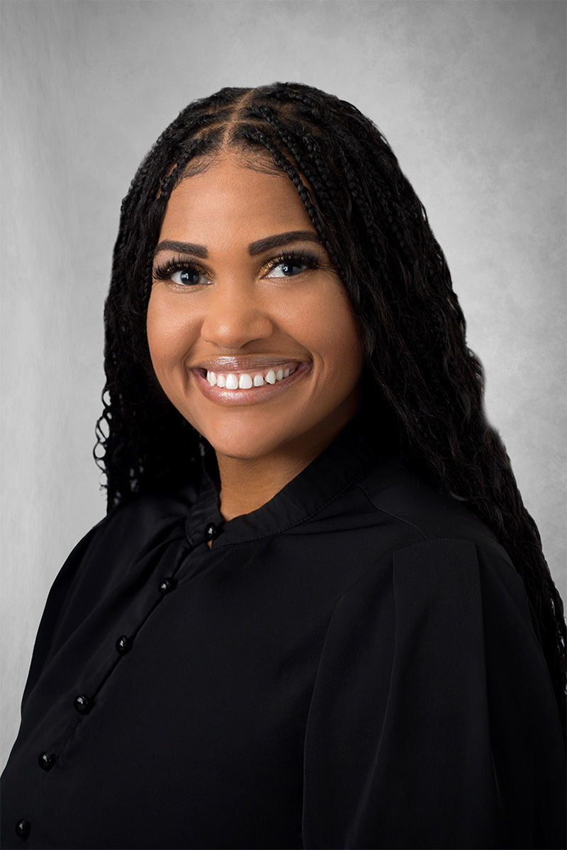 Jaime M. Payne-Holt headshot